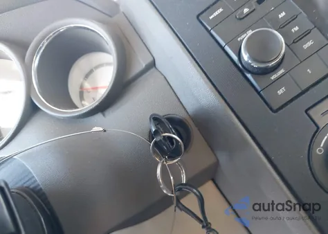 2008 Dodge Magnum z USA, uszkodzony, nr VIN 2D4FV47T08H167861